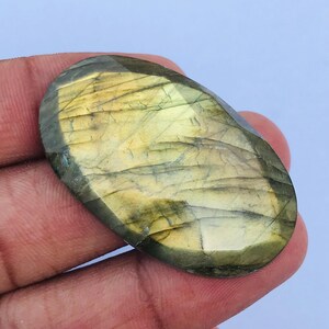 Yellow Flashy Labradorite Cabochon: Faceted Oval Gemstone, 76 Cts (43x26x7mm)