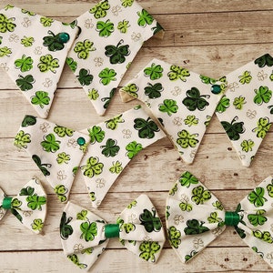 Halsband Dana och fluga med fuskskjortkrage och mini-trimmare för St. Patrick's Day