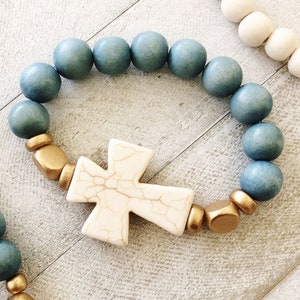 Chunky Cross Stretch Bracelet