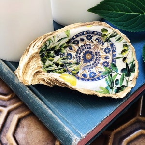 Decoupage Oyster Ring Dish--Lemons and Olives
