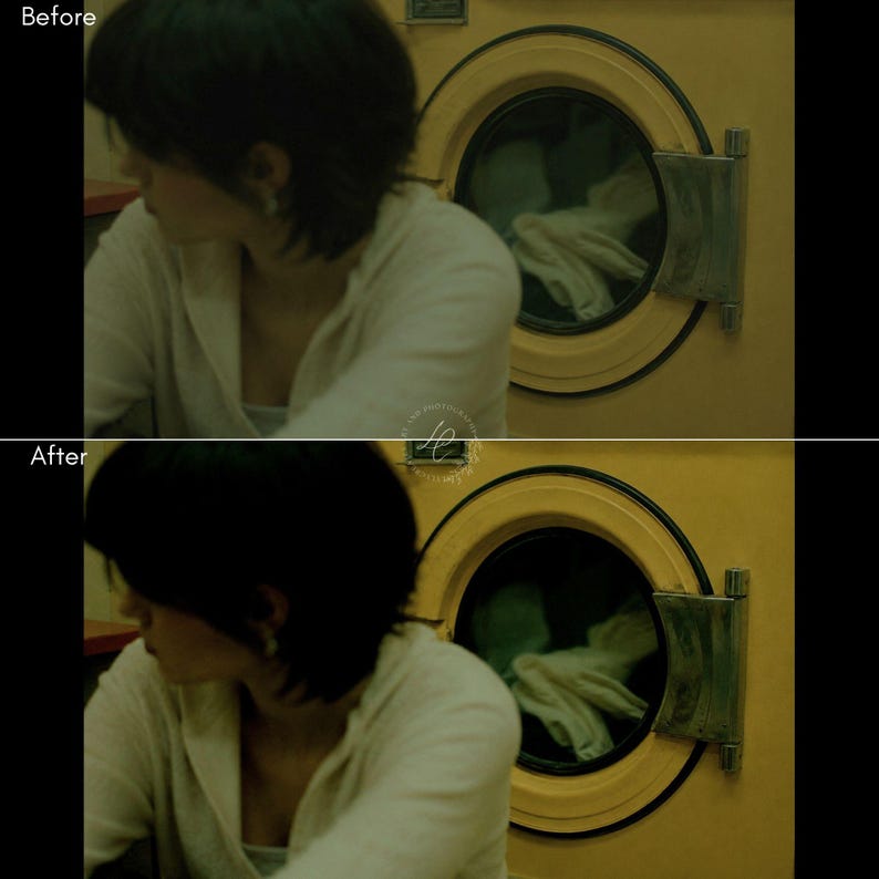 Puede incluir: Una persona con una sudadera con capucha blanca est&aacute; de pie cerca de una lavadora amarilla. La puerta de la m&aacute;quina est&aacute; abierta, revelando un vistazo de la ropa dentro. La imagen tiene una est&eacute;tica vintage, similar a una pel&iacute;cula.