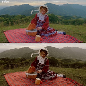 Puede incluir: Una escena de picnic con una manta a cuadros rojos sobre una colina cubierta de hierba. Una persona con un vestido rojo y blanco y un gorro est&aacute; sentada cerca de una cesta de mimbre y una hogaza de pan. Las monta&ntilde;as est&aacute;n al fondo.