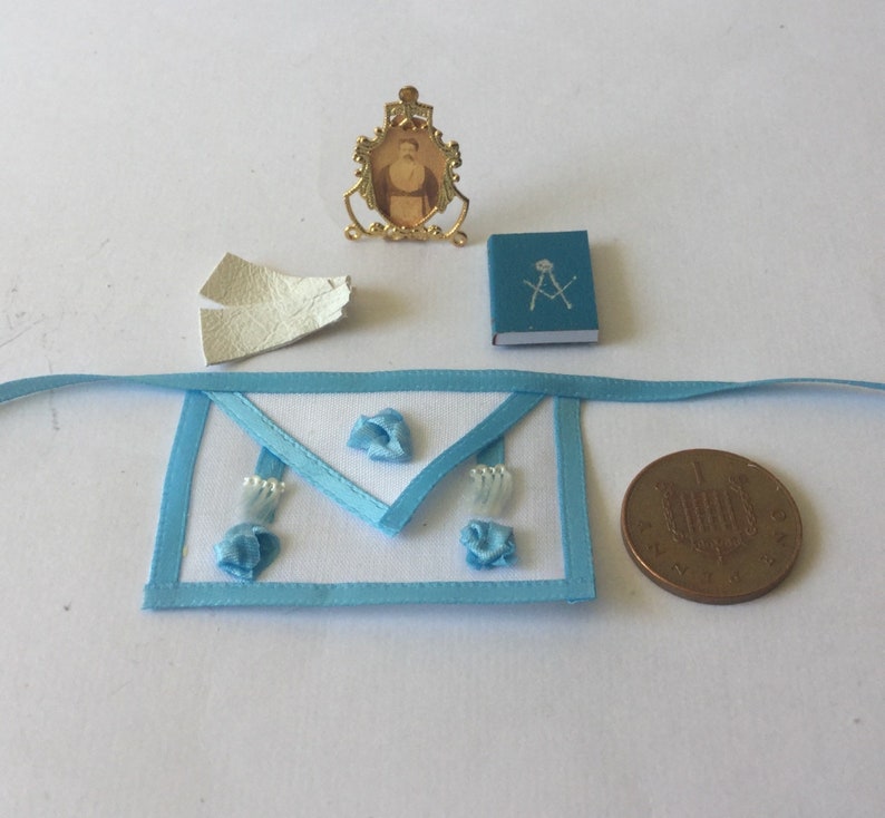 etsy dollhouse miniatures 1 12 scale