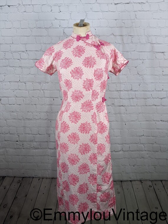 Adorable Pink 1950s Cheongsam