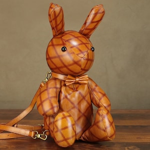 Sac à dos en cuir véritable pour femme sac à bandoulière en forme de lapin mignon sac à main bandoulière vintage cartable fait main pour cadeau d'anniversaire de festival
