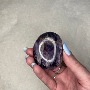 Dendritic Amethyst Palmstone