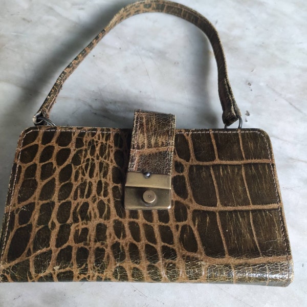Edwardian leather purse.