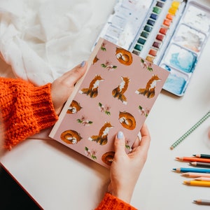 Notebook with foxes. Lines/dots. Perfect for DIY journaling. 140 pages - V2.