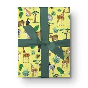 Safari themed wrapping paper. Wrappin paper for boys and girls - birthday celebration.