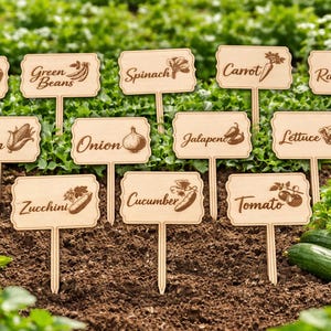 Set of 15 Engraved Wooden Vegetable Garden Markers | Vegetable Plant Labels | Garden Stakes | Pepper Corn Tomato Onion Markers | Garden Gift