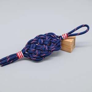 Porte-clés En Paracorde Bleu Foncé - Ruban De Sensibilisation, Fait Main Aux USA