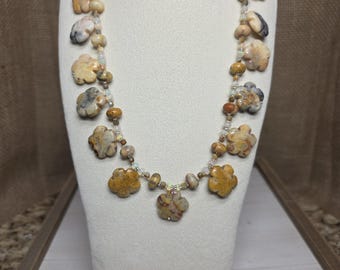 Collar de flores de ágata con encaje loco, gargantilla de flores, gargantilla con colgante de flores