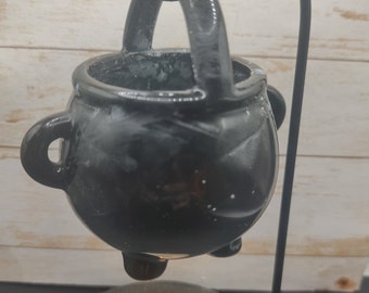 Hanging cauldron wax melter
