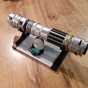 3D Printer Files - Modular Lightsaber Stand - Centered Low Profile Savi Pin and Kyber Crystal Option