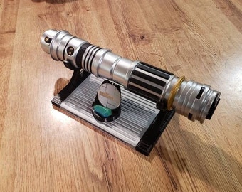 Lightsaber Stand - Centered Low Profile Savi Pin and Kyber Crystal Option