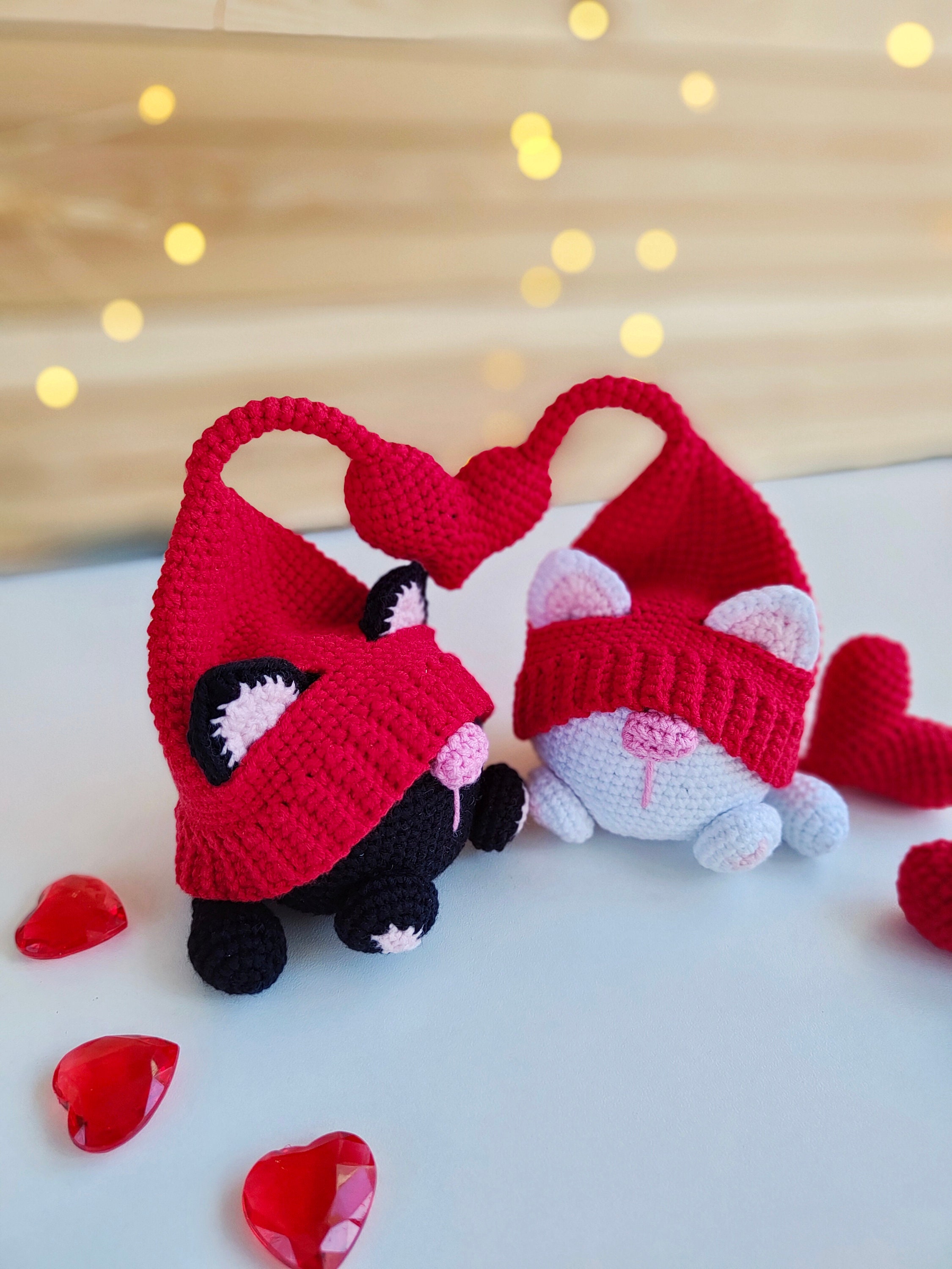 Crochet Patterns Enamored Cats Gnome With Heart Crochet Gnome Etsy