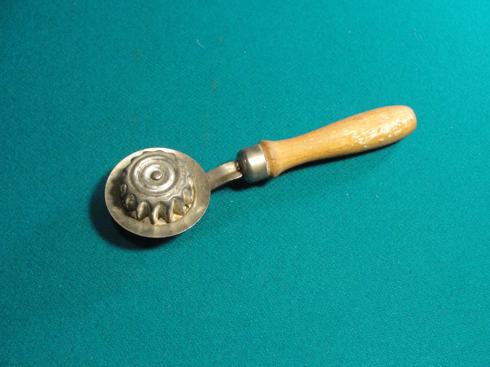 Antique Metal/wood Pie Crimper Pastry Jagger Wheel Etsy
