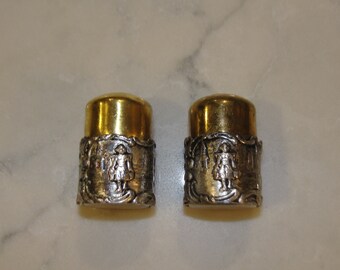 Antique Set "Thimble" (Dutch Motif) Salt & Pepper Shakers Set