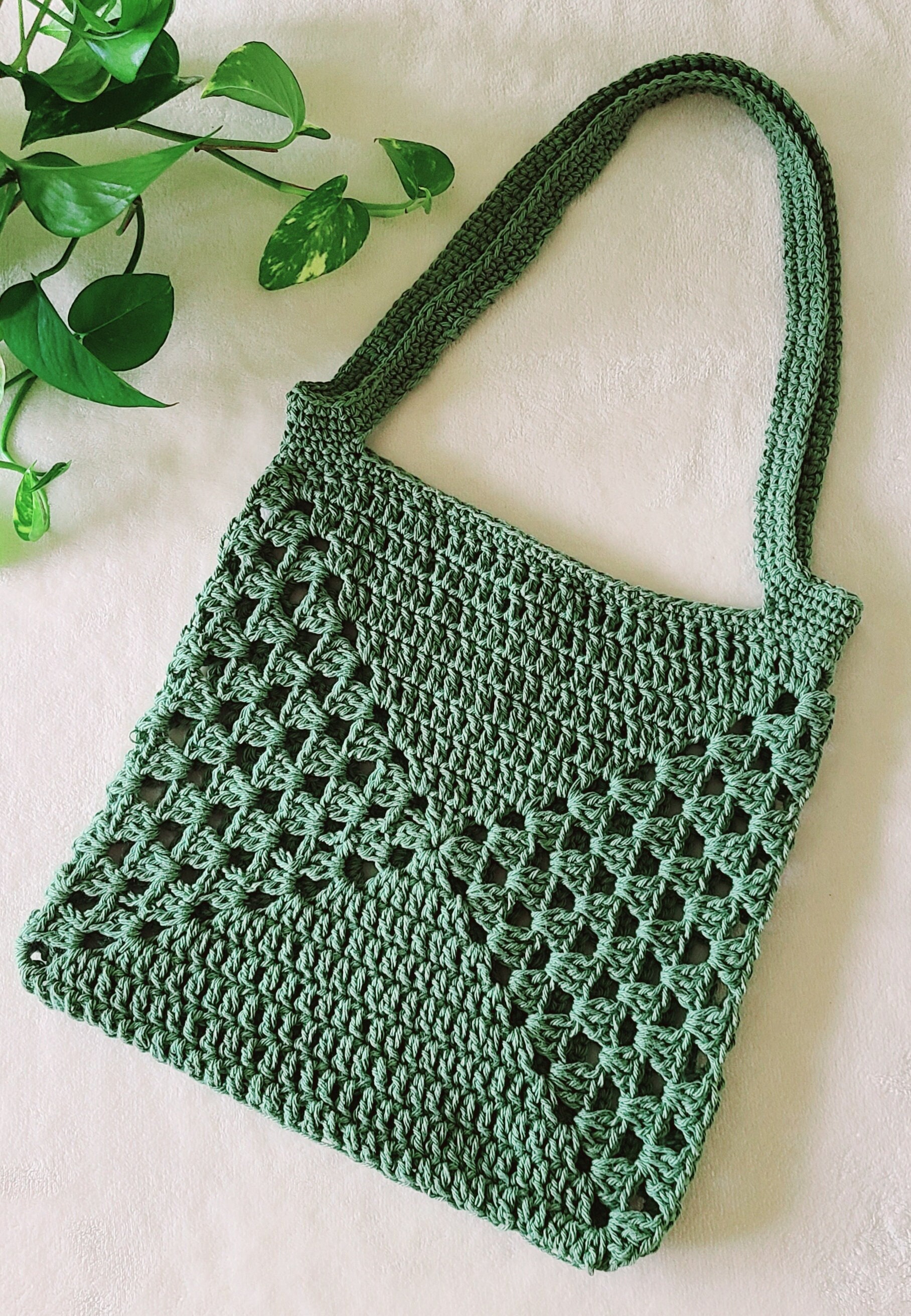 CROCHET PATTERN | Crochet Granny Square Tote Bag | Crochet Granny Square Market Bag - Instant Download PDF