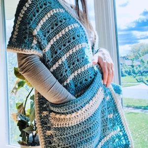 Crochet Pocket Shawl Pattern: Beginner-Friendly with Video (PDF Pattern)