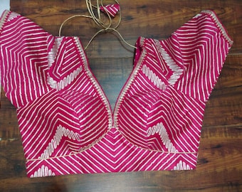 Camicetta di design in stile Bollywood con scollo a V profondo – Top a tunica per sari, choli e matrimonio.