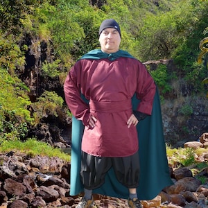 NO Hood Cape~ Party Cloak~ Cosplay Cloaks/Cape~ Renaissance Faire Cloak~ Many Colors Available~ Halloween Capes~ Ready to Mail Cloaks