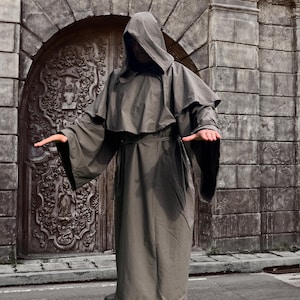 Medieval Monks Habit,  Hooded cowl , 3 piece set~ Brown Cotton Monk Robe~  Pocket on Robe