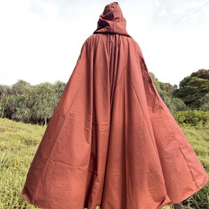 FULL Circle Hooded Cloak, Renaissance Faire, Cosplay, 2 Large Pockets, Rusty Copper Color Cloak