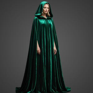 Emerald green velvet cloak - FULL Circle Cloak~  Matching LINED Hood with velvet - Extra LARGE Hood~ Interior Pockets~ Dark Green Cloak~