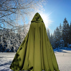 Płaszcz wojownika w kolorze oliwkowym, duży z kapturem, cosplay, zielony, długość niestandardowa