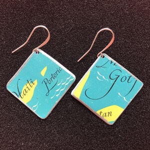 boucles d’oreilles en étain - carte des Caraïbes - haïti - porto rico - yucatan - boîte de cigare upcyclée de 1950 - bijoux légers - milieu du siècle