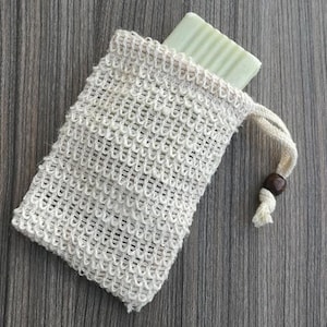 Soap Saver Bag, Soap Saver Pouch,Eco Reusable Soap Saver Bag Natural Sisal Exfoliating Plastic Free Enviromentally Friendly Bathroom Travel