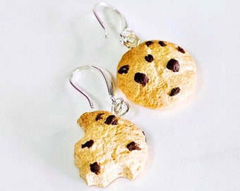 Cookie clay earrings, Hypoallergenic Earrings, quirky earrings, miniature food earrings, chocolate chip earrings, gold, silver, statement