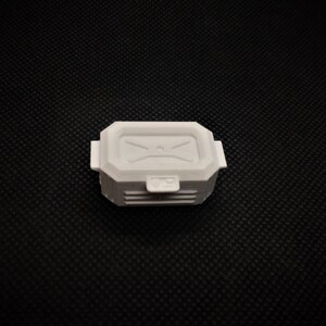 3D Printed ScFi Chest Container, Scatter Terrain, Miniatures, Wargaming, Terrain