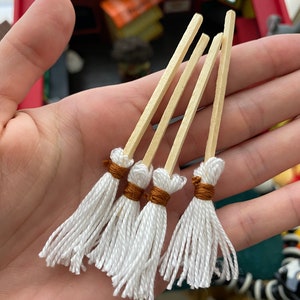 Miniature Cleaning Supplies for Dollhouse with Mops Sponges and Wash Cloths Towels