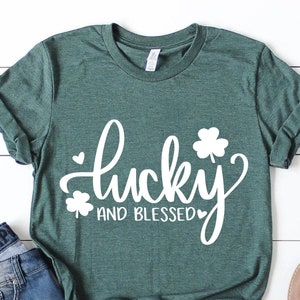 Glücklich und gesegnet SVG, St. Patricks Tag SVG, St. Patricks Tag SVG, irisches Design, Kleeblatt Zitate, Cut File für Cricut, Silhouette