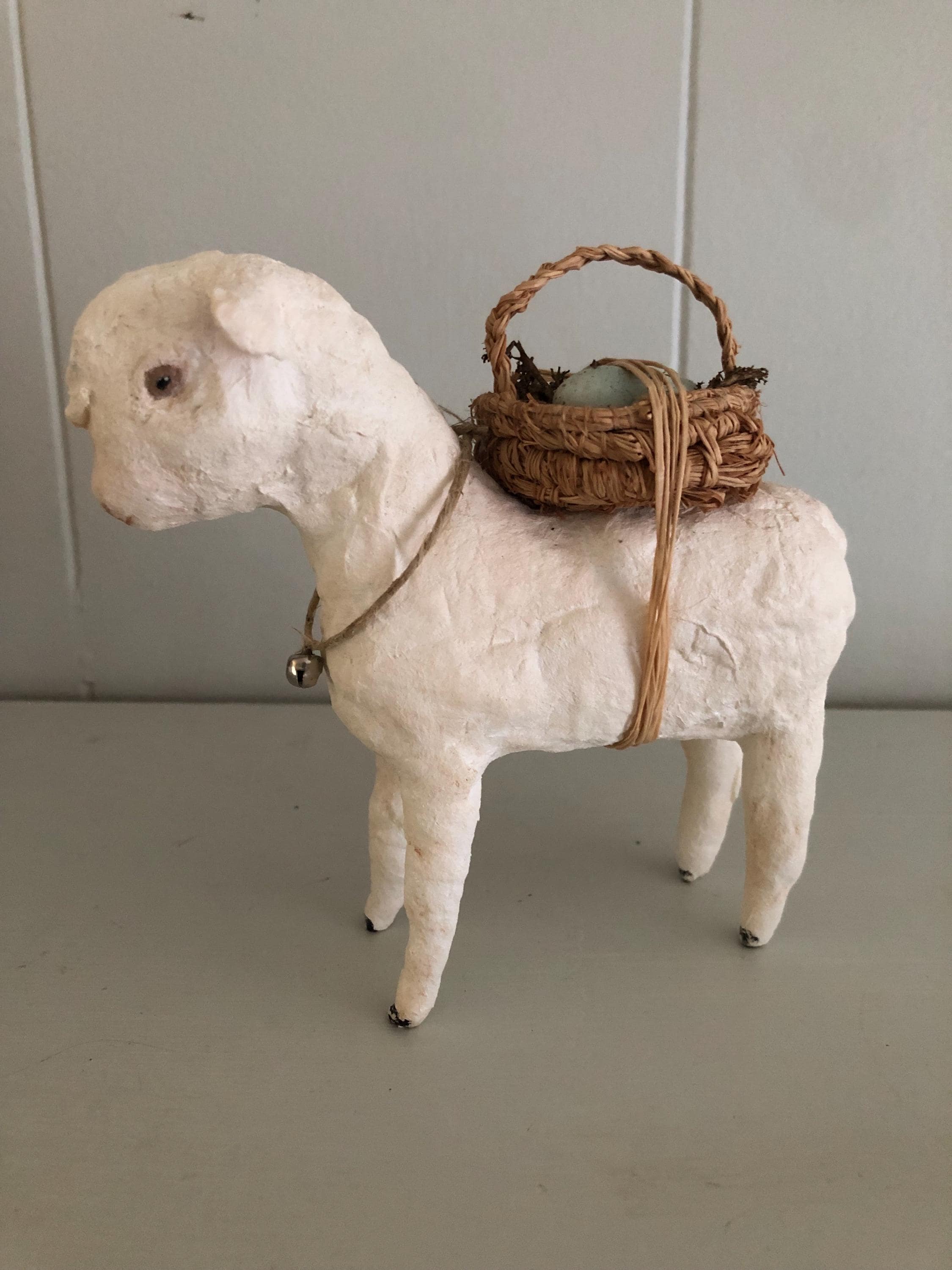 綿糸を紡いだ羊 - Etsy 日本