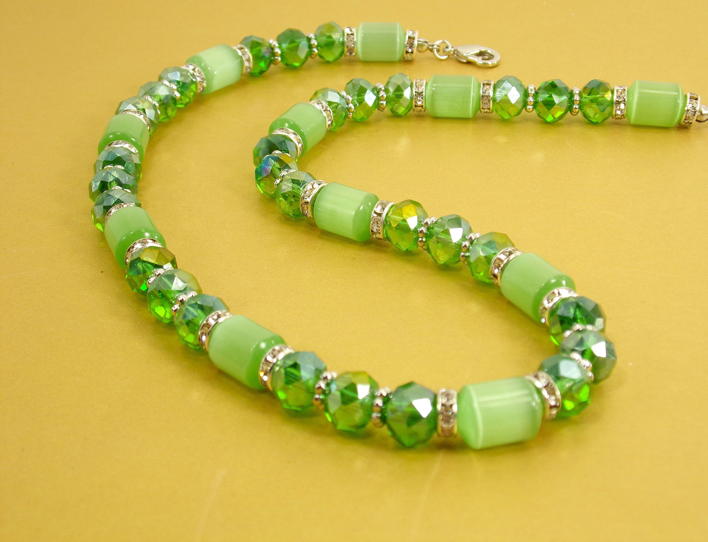 Orecchini in vetro di Murano Verde e argento in Vendita | Linea Italia