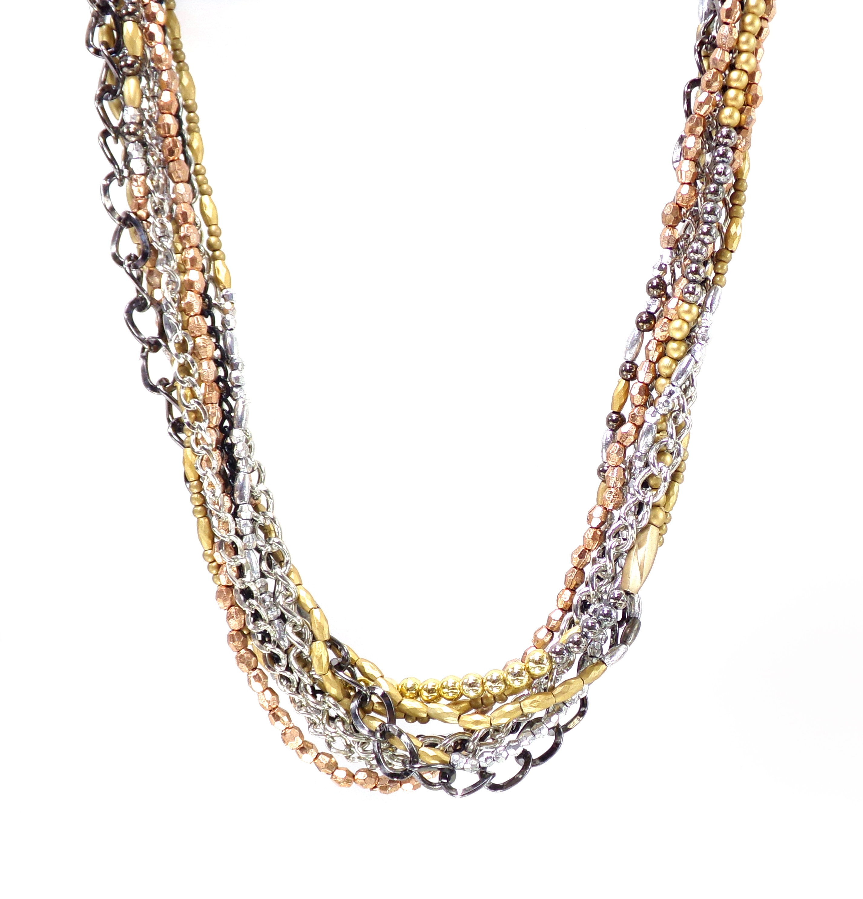 Collana multifilo fermaglio in oro in peridoto jolite | AMetis® Gioielli