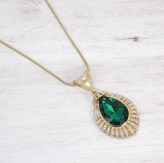 Grande ciondolo a goccia scintillante in cristallo verde smeraldo