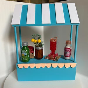 Miniverse Flower Cart Farmer’s Market stand display 3D printed Lemonade stand, trinket display, mini brand display, teen gift, stripes