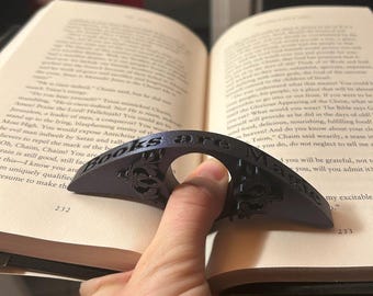 Gothic &#39;Books Are Magic&#39; Book Page Holder: 3D Printed Reading Aid