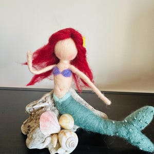 Ariel inspired by Little Mermaid,Felt needled Waldorf doll: felt with sea shells bild 2