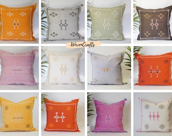 pillow covers 18x18 bohemian decor moroccan cushion kilim cushion cover MOROCCAN pompom pillow neutral cushions Cactus Silk pillow pillow covers 18x18 bohemian decor moroccan cushion kilim cushion cover MOROCCAN pompom pillow neutral cushions Cactus Silk pillow