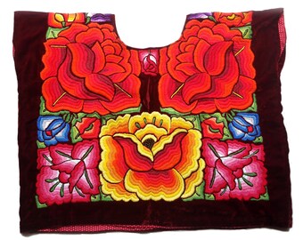 Hand embroidered velvet blouse from Oaxaca, México