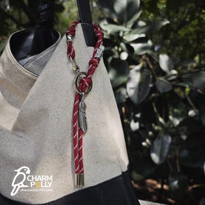 Custom Initial Rope Bag Charm Steel Letters Braided Paracord Bag Charm Minimalist Personalized Colorful Rope Decor for Purse Accessories