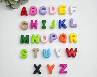 Cuentas acrílicas grandes con letras del alfabeto, cuentas con orificio de 5,5 mm para collares, pulseras y llaveros DIY. Cuentas coloridas y modernas con letras para joyería DIY.
