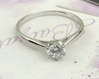 Solitaire ring • cubic zirconia ring • 925 sterling silver ring