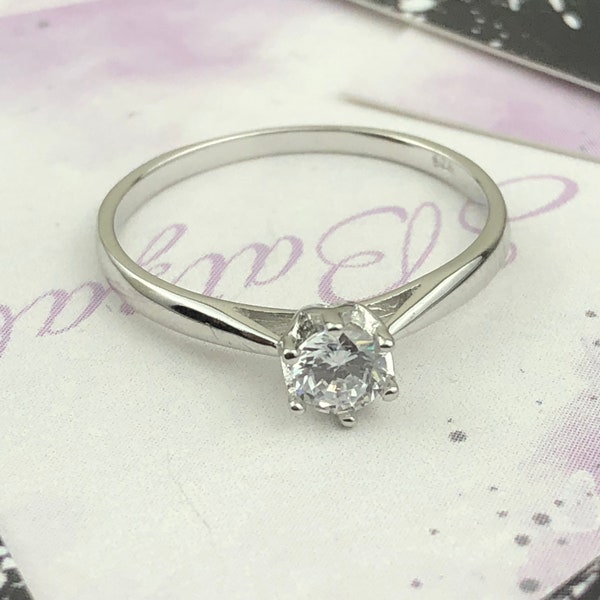 Solitaire ring • cubic zirconia ring • 925 sterling silver ring