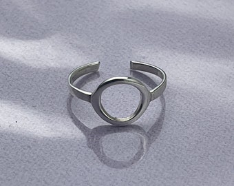 Open Circle Toe Ring • Sterling Silver Toe Ring • Adjustable Toe Ring